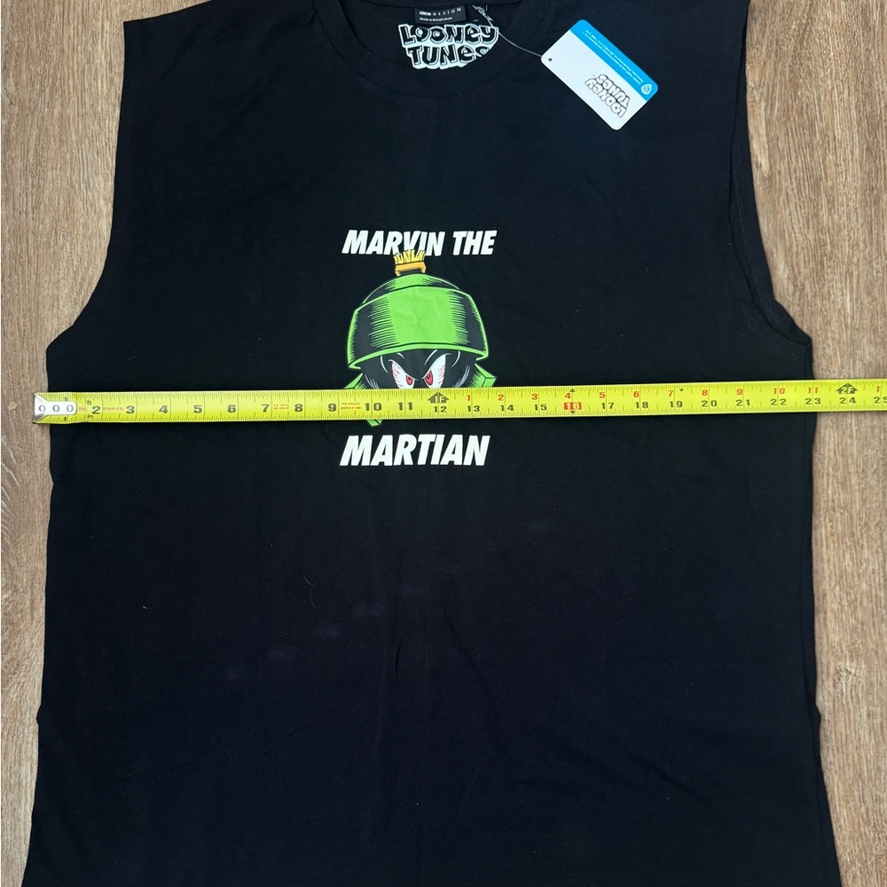 Black Marvin the Martian Graphic Tank Top - Picture 7 of 8
